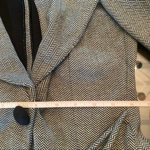 Armani Collezioni Cashmere Blend Blazer/Jacket size 4 - Picture 4 of 12
